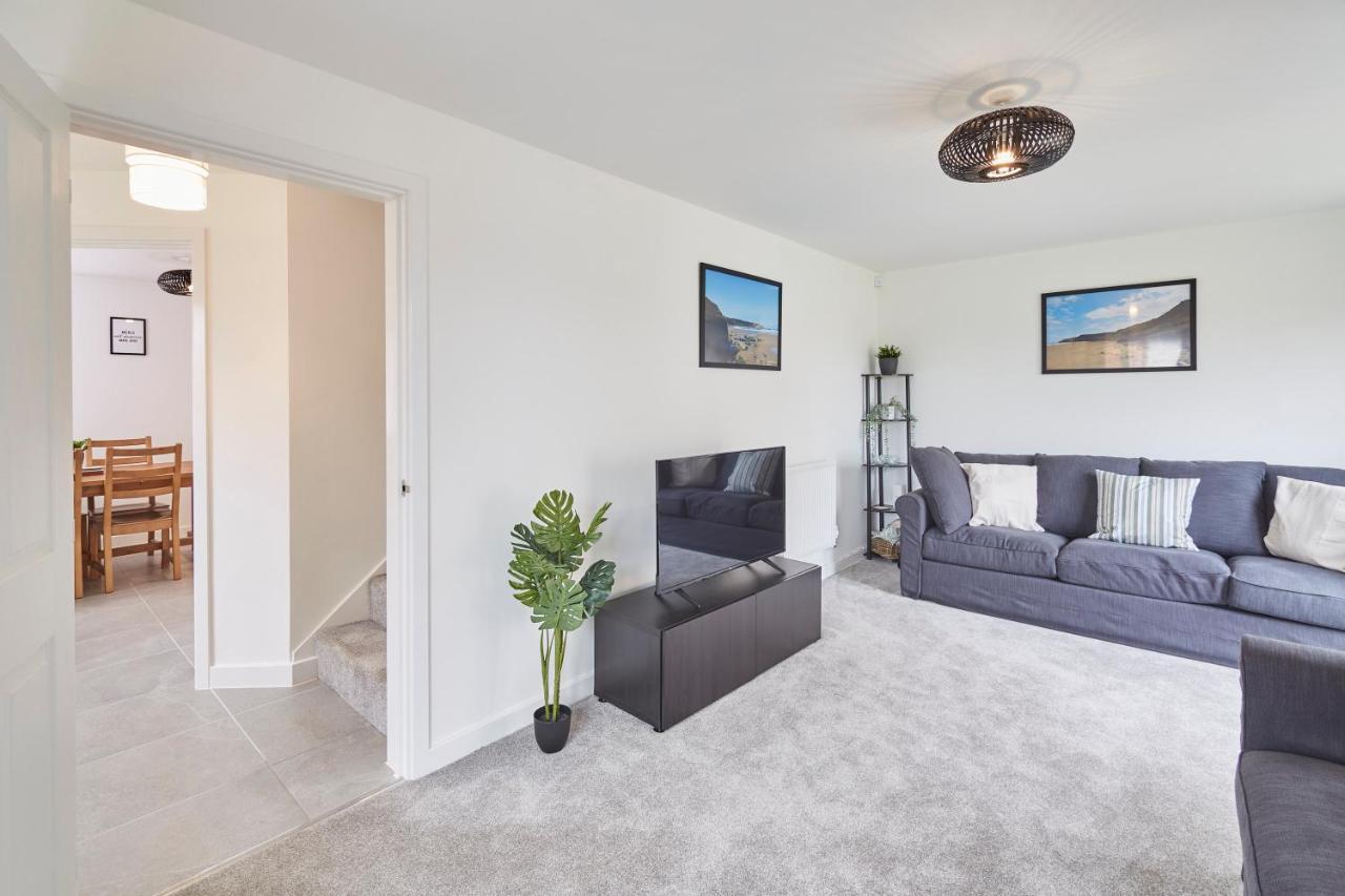 Host & Stay - Cayton Bay Cottage Exteriör bild